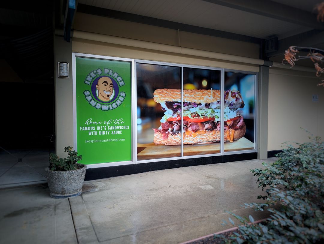 custom vinyl window display