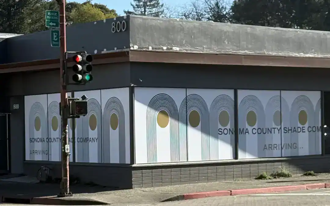 custom vinyl window display